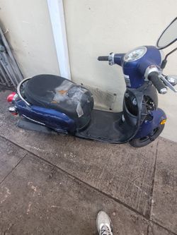 Honda scooter