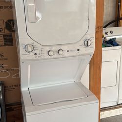 General Electric ⚡️ Landry Washer And Gas Dryer  Working Condition 
