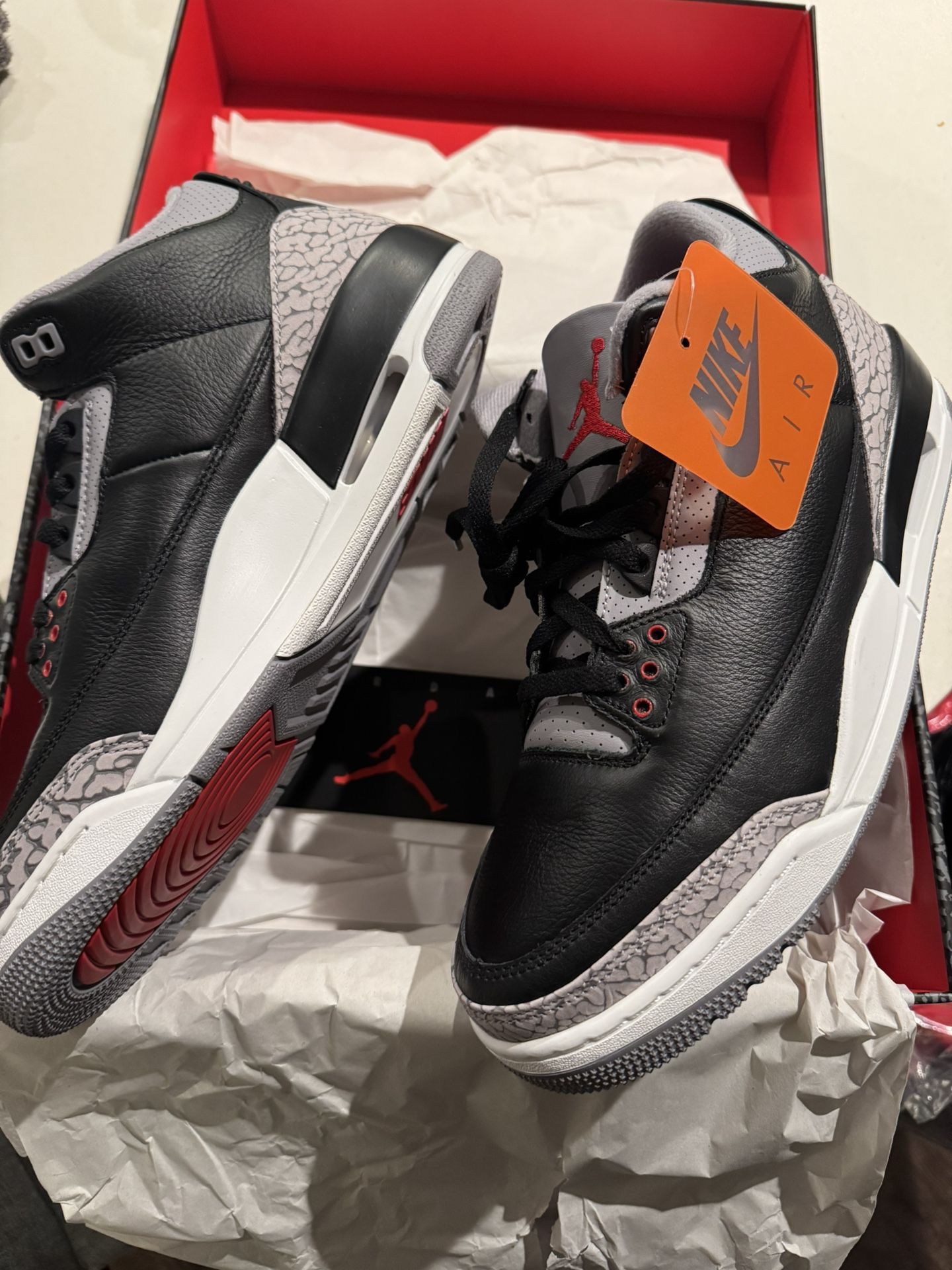 Jordan 3 Retro (2024)