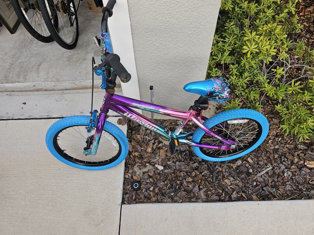18" Kent Illusion Child Bicycle, 18" Wheels, Child Ages 6-12 Years, Blue/Purple
