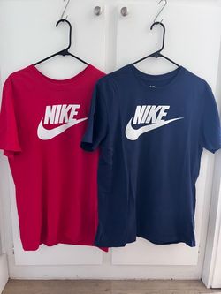 Nike Navy and Red Graphic T-Shirt Bundle Men’s Size Medium USED