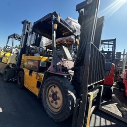 Daewoo Forklift For Sale! Great For Outside Use. 