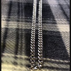 Milaa Stainless Steel Linked Chain 