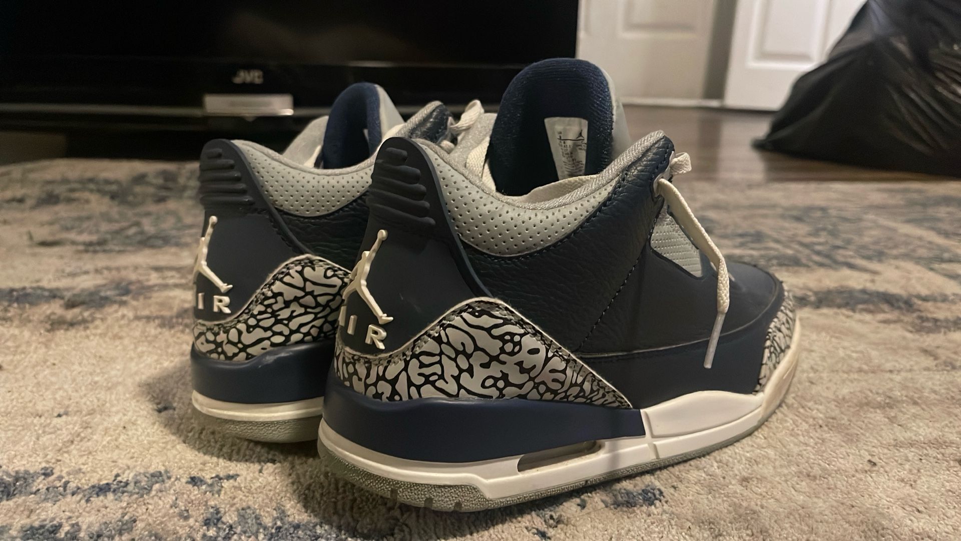 Jordan 3 Mid Condition