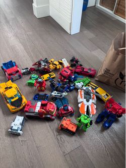 Transformers Toys – Cars, Robots, Vehicles & Figures