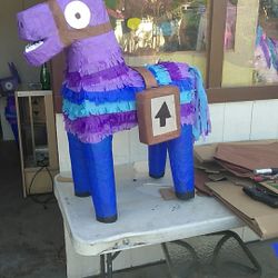 Pinatas