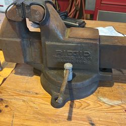 Rigid vice