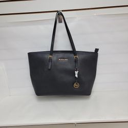 New No Tag Michael Kors Jet Set XL Tote Bag