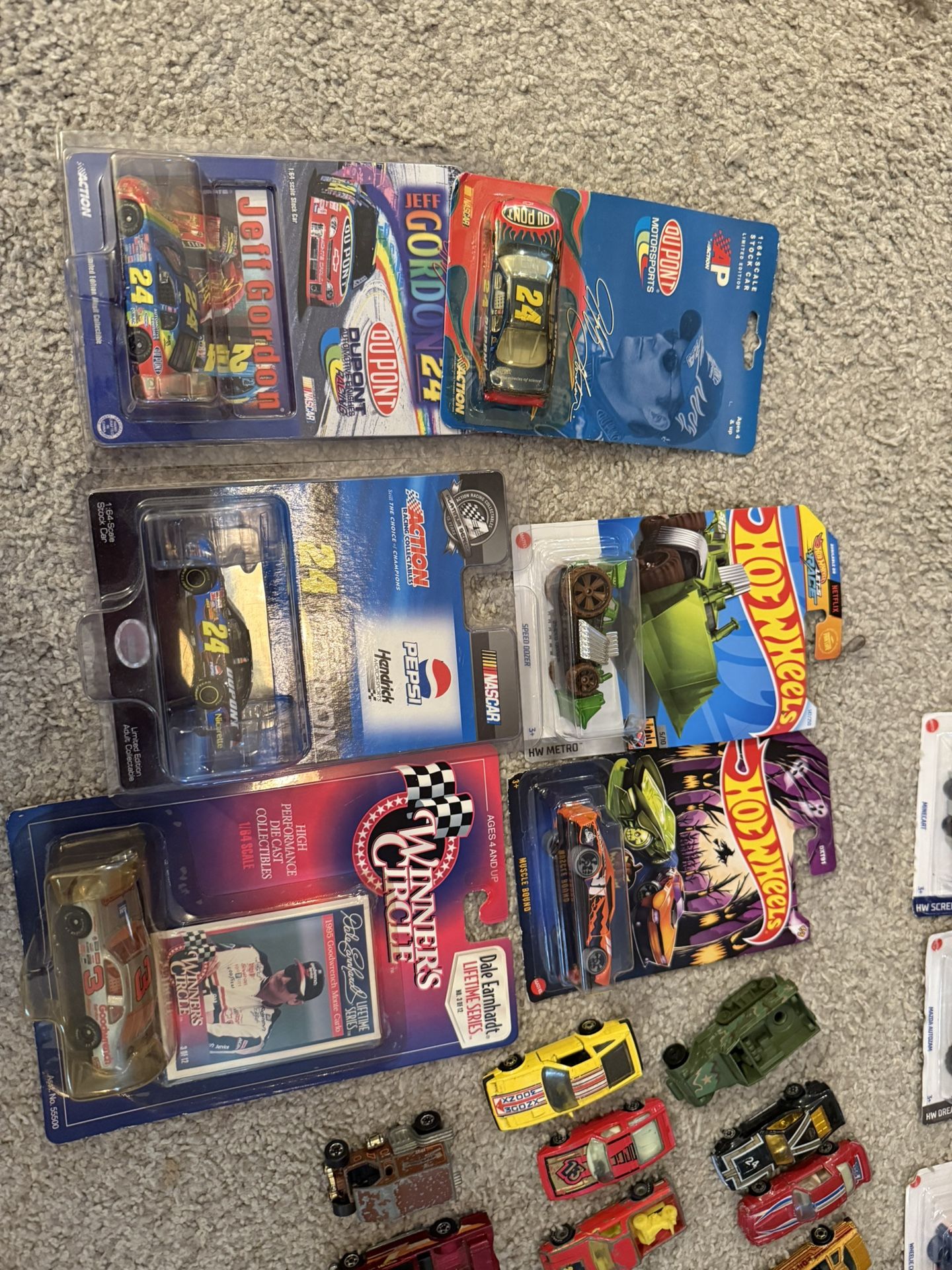 Mix Car Lot Hot wheel And Classics