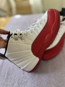 Hurry Hurry Now Saturday Special Red And White Jordan’s Size 9 $100