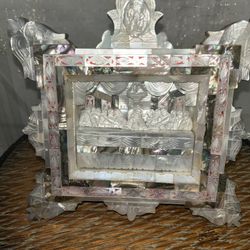 Vintage Mother of Pearl Last Supper Carving