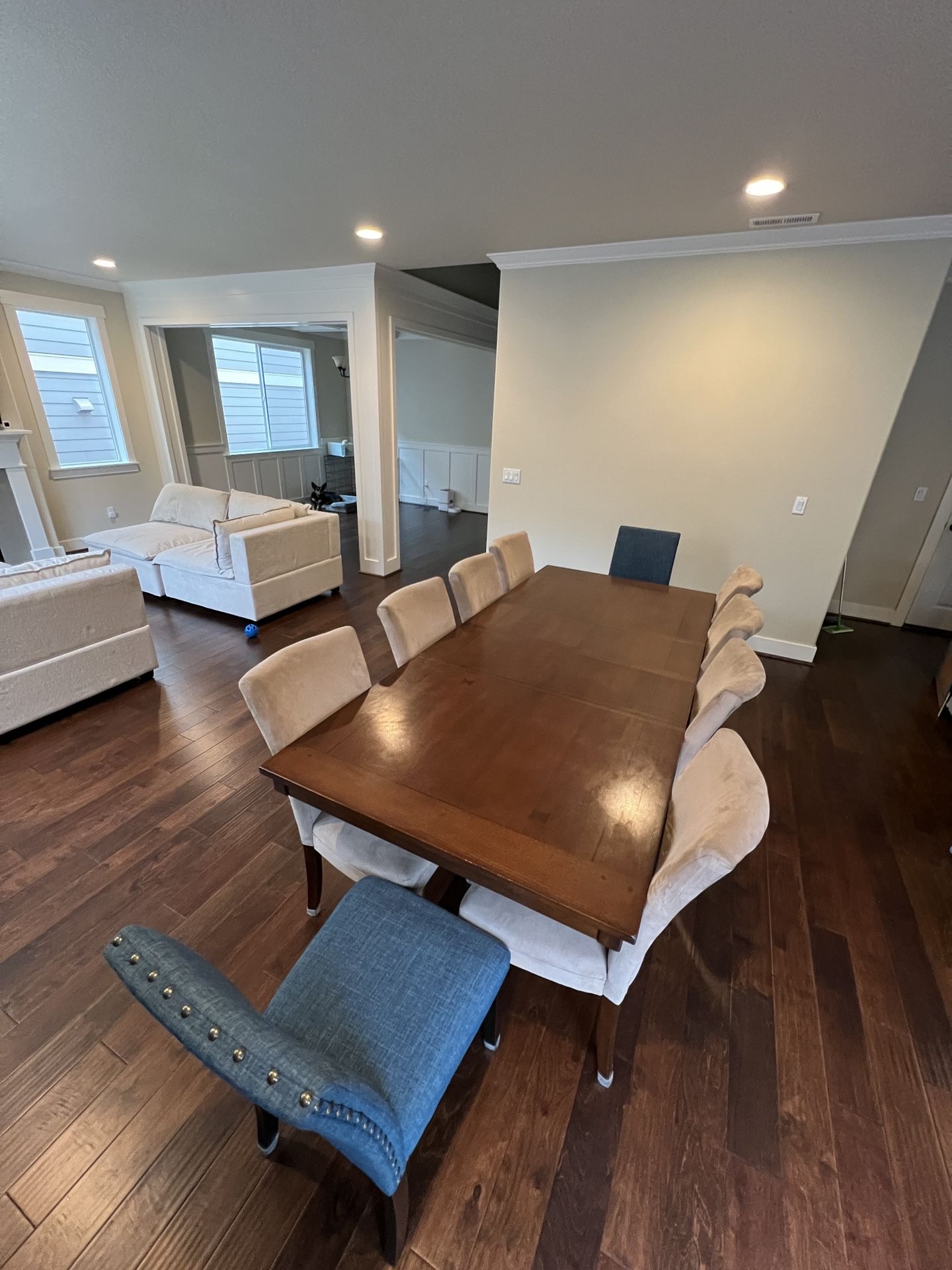 Dining Table With 10 Chairs