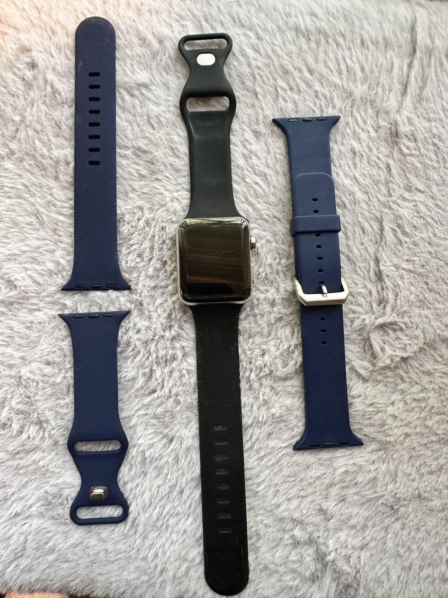 Apple Watch Series 3 (GPS + Cellular) – Great Condition