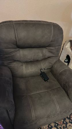 Ashley Electric Recliner