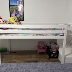 Max & Lily Low Loft Bed