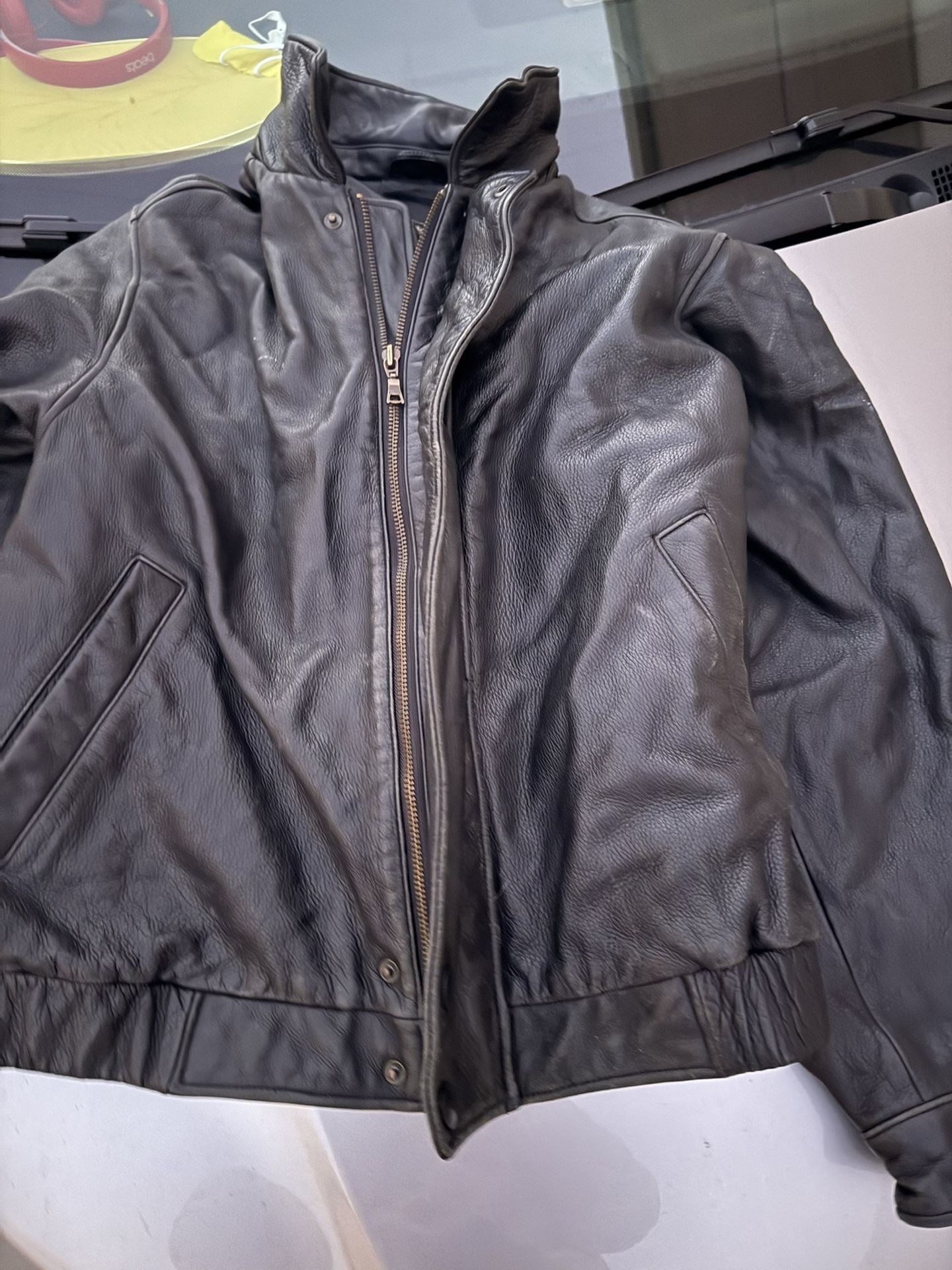 Eddie Bauer Men’s Leather Jacket