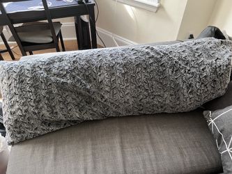 Long Pillow
