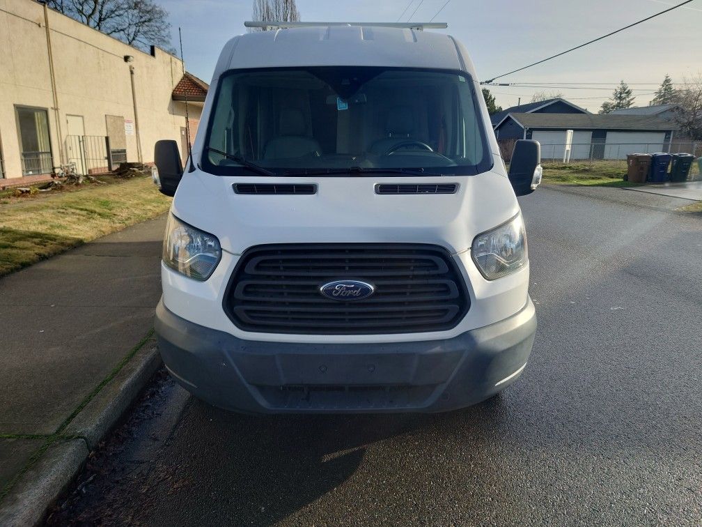 2017 Ford Transit