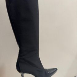 Black Boots 
