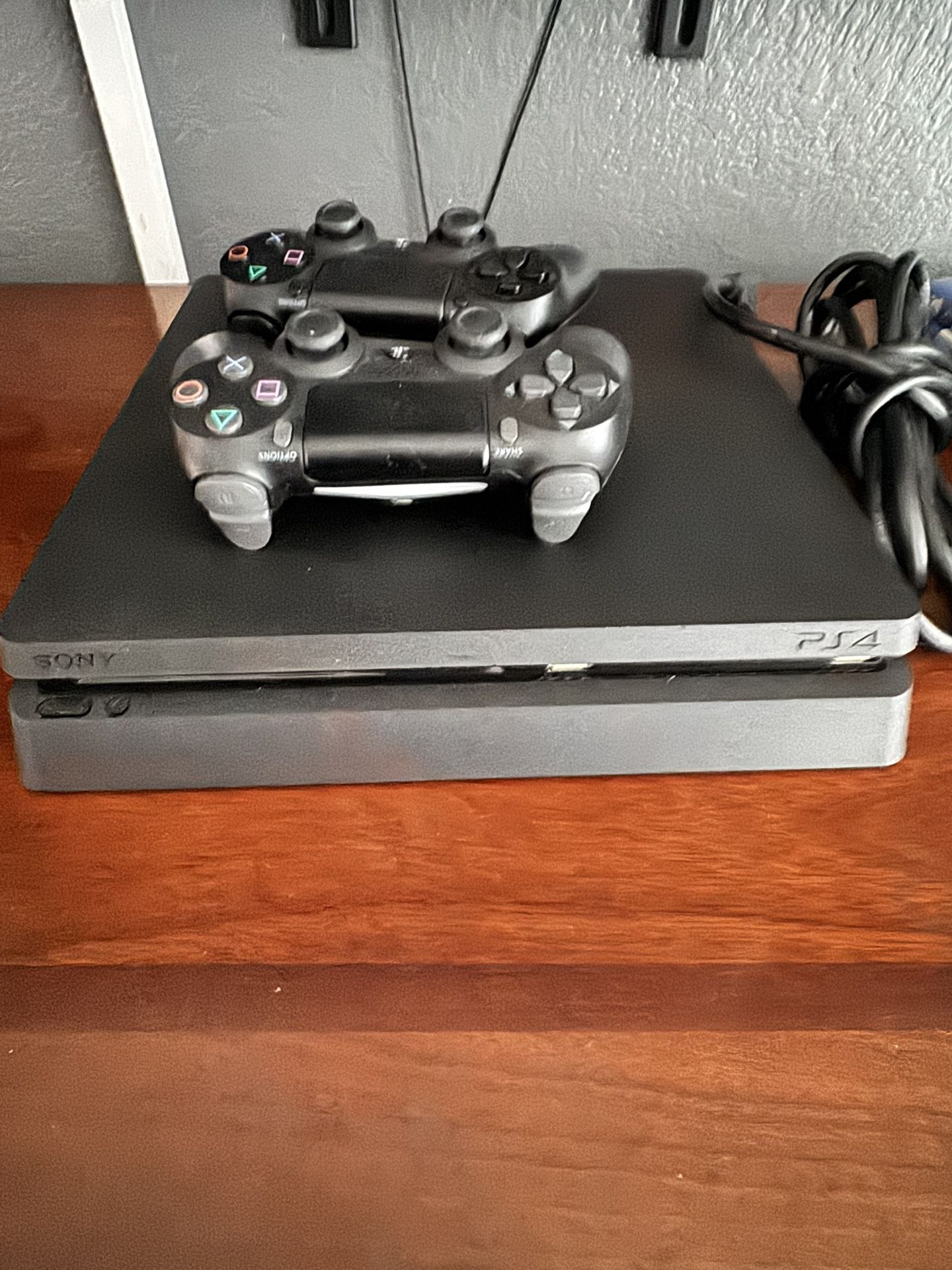 PS4