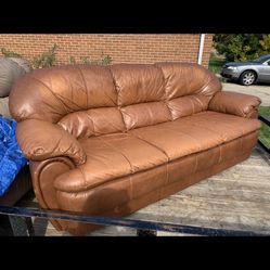 Brown Couch Set (1 Piece)