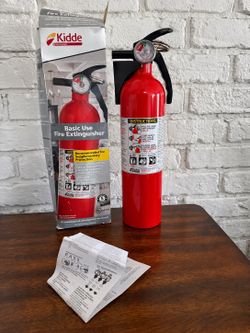 Kidde Dry Chemical Fire Extinguisher FA110 – New in Box $15 OBO
