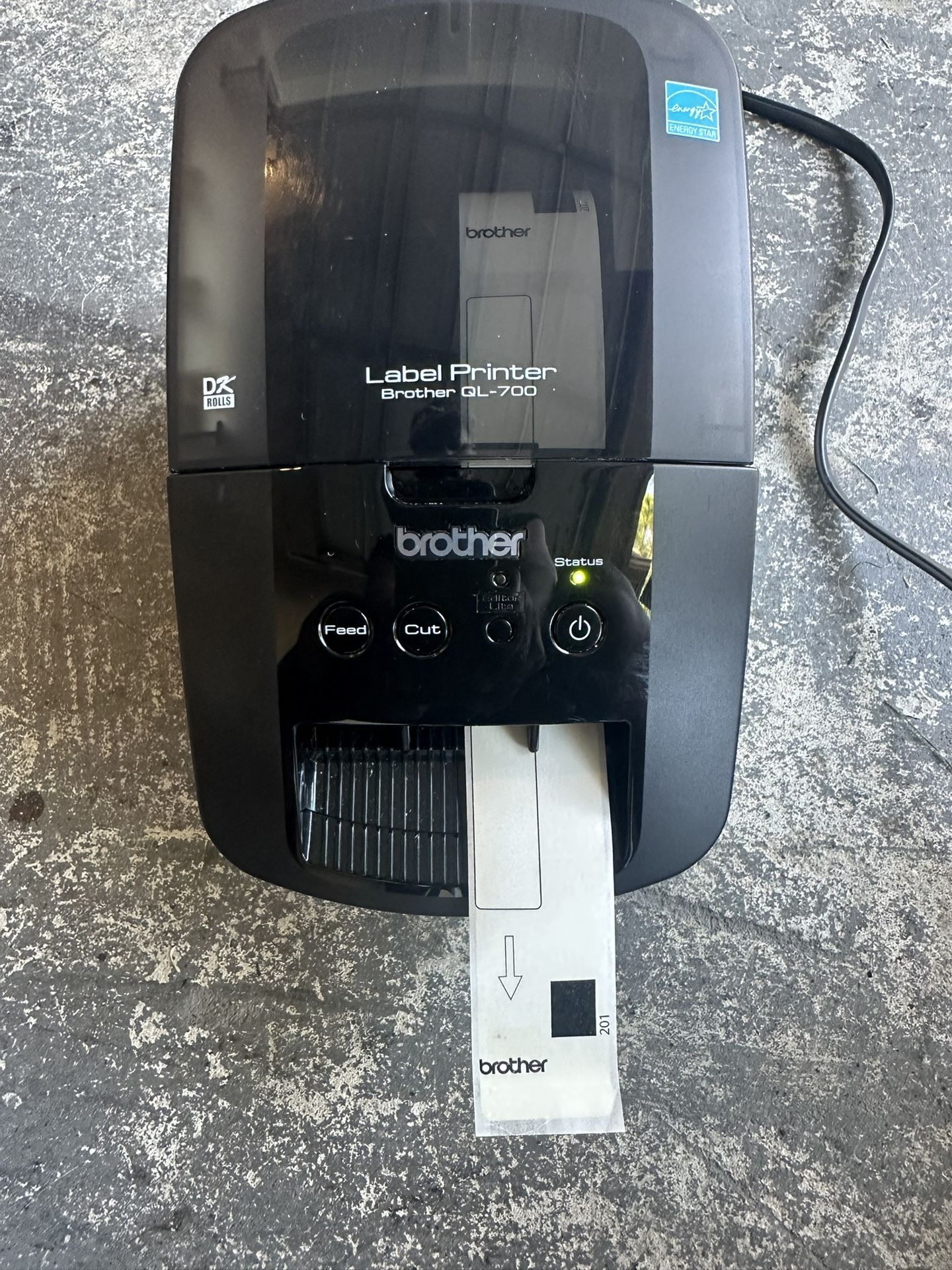 LIKE NEW EXCELLENT WORKING BROTHER QL-700 PROFESSIONAL LABEL PRINTER DK (ROLLS)