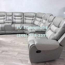 Brand New! Reclining Sectional! Same Day Delivery! Finance Available 