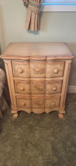 3 Drawer Floral Nightstand