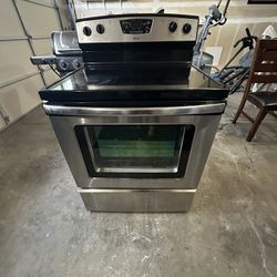 Amana Stove
