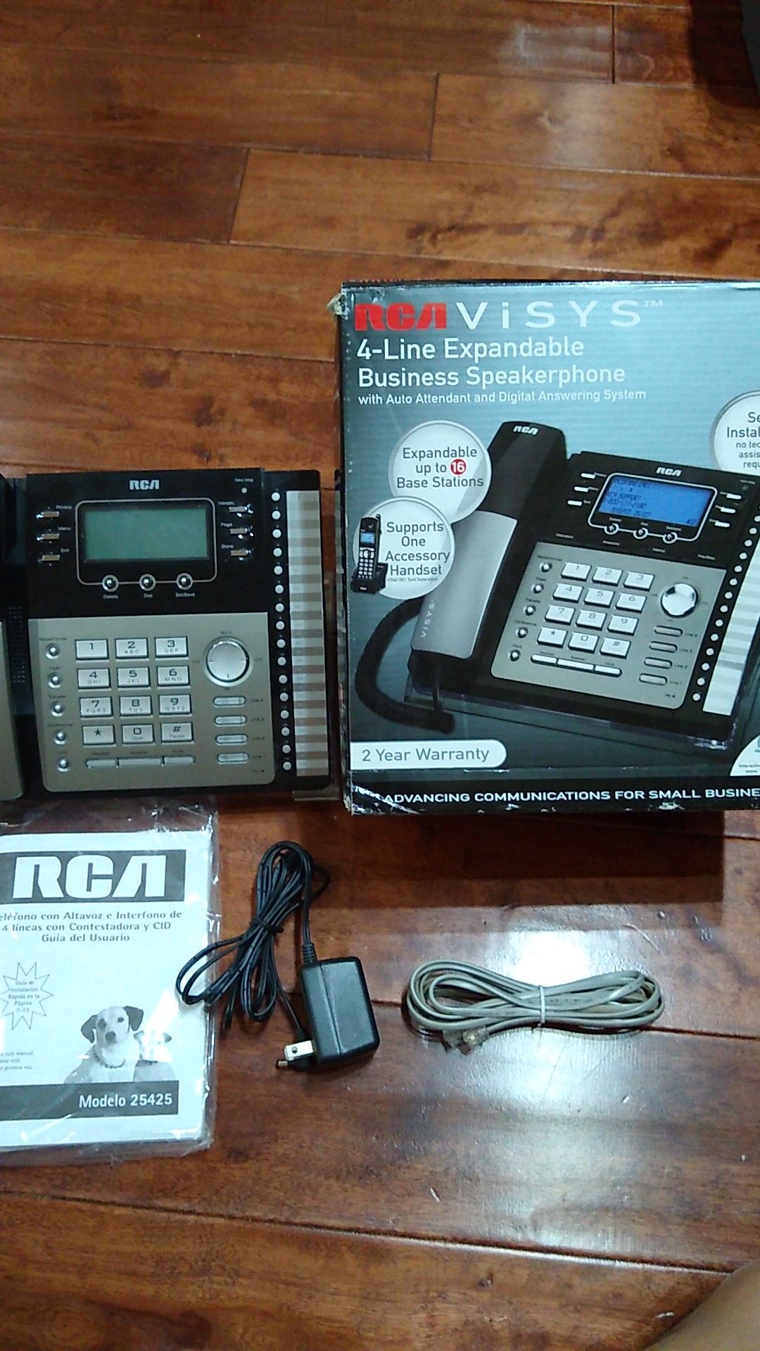 RCA Visys 25425RE1 4-line expandable business landline speaker phone - Excellent Condition