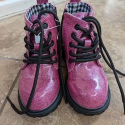 Toddler Combat Boots - Size: 8.5
