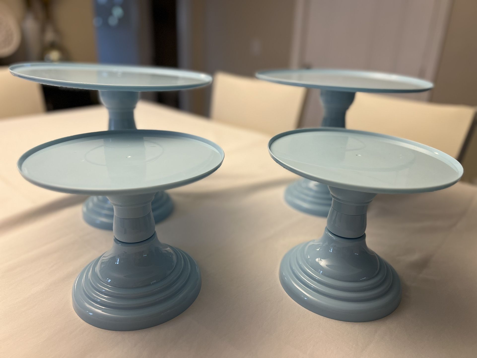 4 Cake Stand