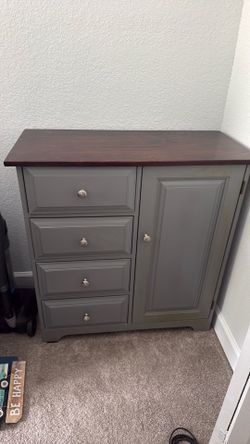 Drawer chest/dresser