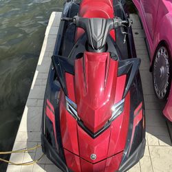 2018 Yamaha SVHO LIMITED. 