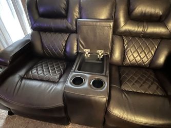 Thorburn power reclining sofa deals
