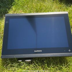 Garmin GPSMAP 943xsv Chartplotter/Fishfinder Combo GN+