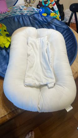 Snuggle Me Infant Pillow