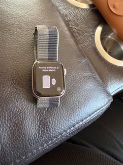 APPLE 10 42MM GOLD WATCH CHARGER NO INCLUDED