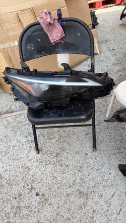 2021 2022 2023 2024 LEXUS IS IS300 IS350 IS500 RIGHT LED HEADLIGHT