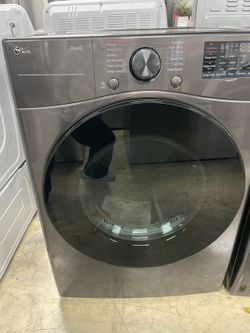Clearance Sale!LG Electric dryer open box with 1 year warranty