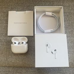 AIRPODS 3 Generation Brand New Sealed In Box 2 For 110.00
