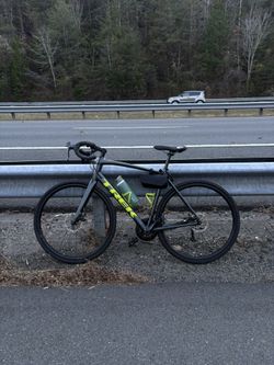 Trek Domane AL 3 Gray (Size 58)