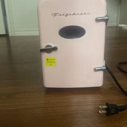 Mini fridge