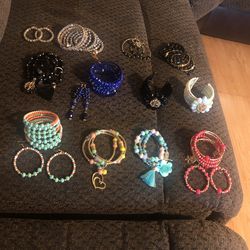 Pulceras Y Aretes Artesanales