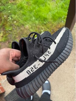 Yeezy 350 Oreo