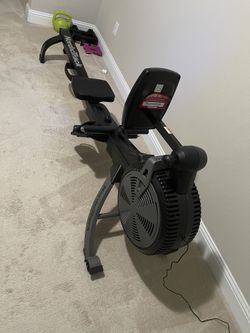Rowing machine NordicTrack - RW200 Rower - Black/Gray