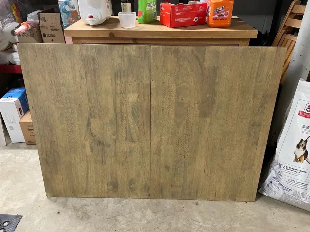 Camdon Arron 54" Butterfly Leaf Rubberwood Solid Wood Dining Table
