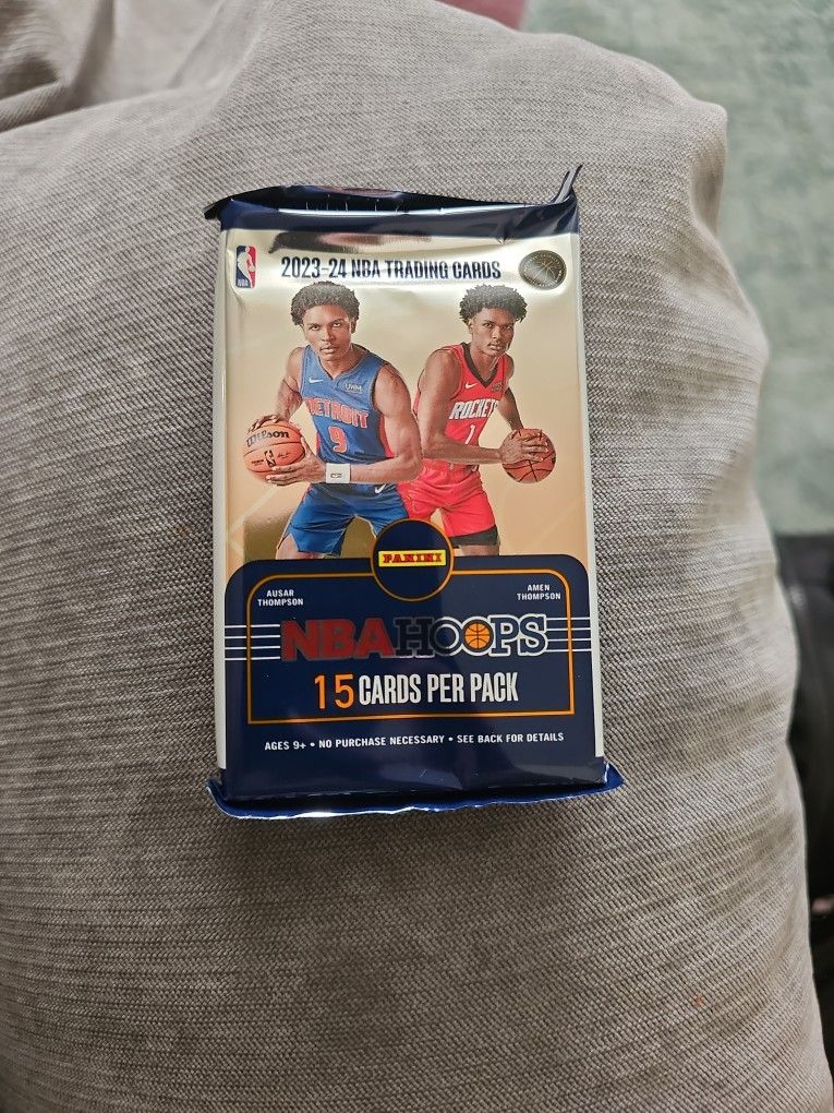 NBAHOOPS TRADING CARDS 2023-2024