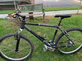 Cannondale Mountain Bike